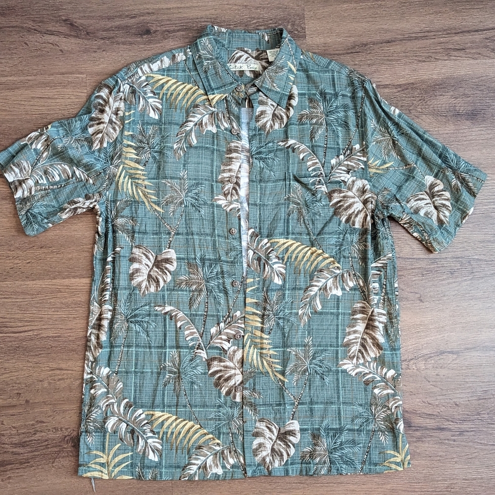 Batik Bay Men's Hawaiian Tropical Short Sleeve Shirt